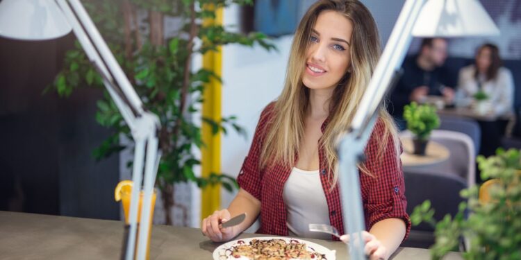 What Is the Ideal Diet for University Students?