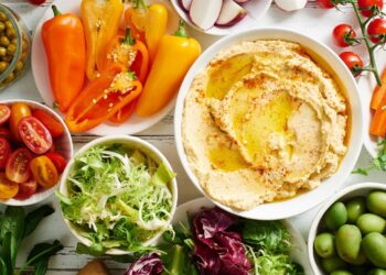 5 Essential Vegetarian Snacks for a Big Match Party