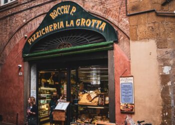 4 Famous Italian Dishes and How to Make Them at Home