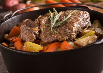 7 Simple and Hearty One-Pot Dinners for Busy Weeknights