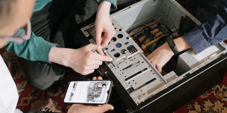 zuckerberg 7b facebook midsept.carpenterbloomberg