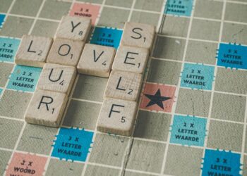 is qua a valid scrabble word