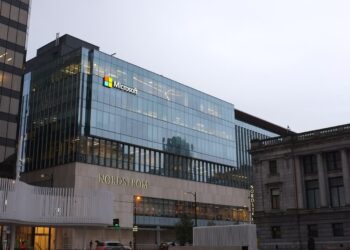 "https //www.microsoft.com/link code www.microsoft.com /link"