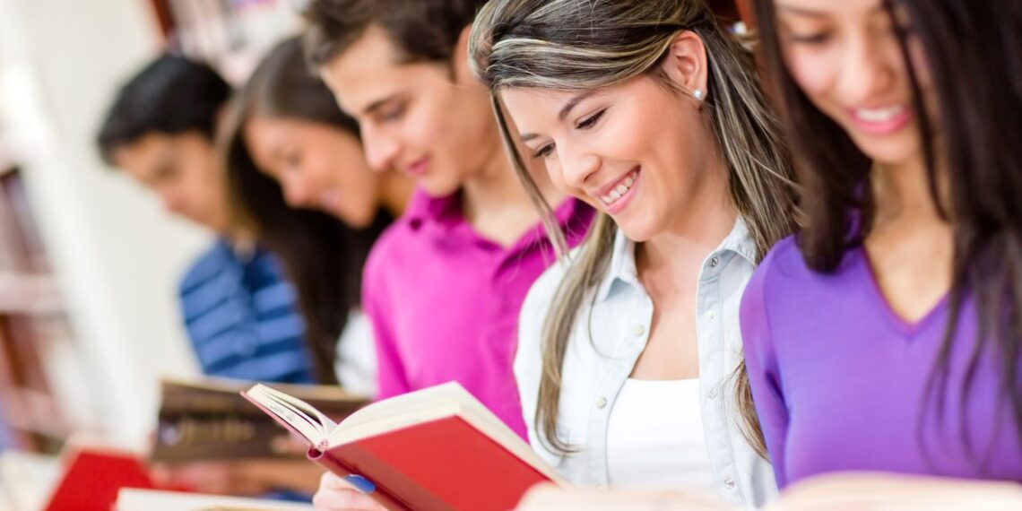 for a reader to two or more things, the reader must consider how the things are different.