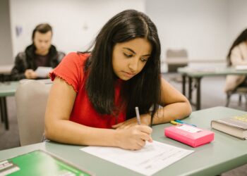 lịch thi đại học 2022