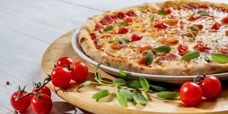How to Take Epic Food Photos: Plating, Lighting and More