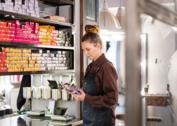 black hair with blonde underneath 2020