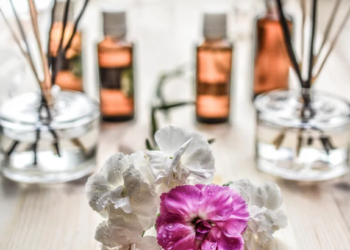 why do i always smell his scent even though he is not around