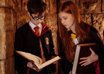 harry potter goes back in time to first year fanfic dumbledore bashing