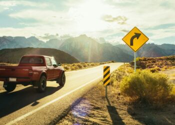 what do you call the back of a pickup truck