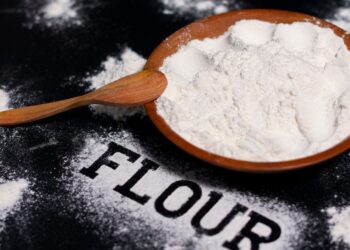 How Many Cups of Flour in a 25 lb Bag? Stupidly Easy Way for How to Measure a Cup of Flour!