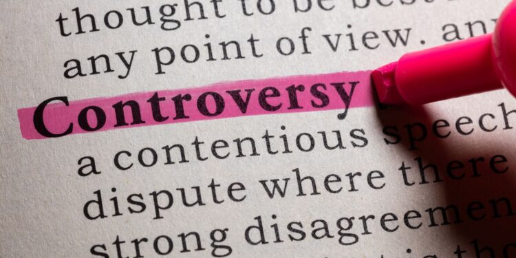 642 tiny things to write about controversy